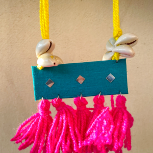 TASSEL FRINGE COWRIE NECKLACE