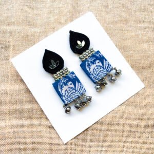 ELEGANT DROP EARRINGS