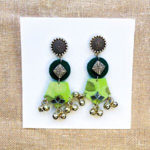 OLIVE LUSH DANGLER